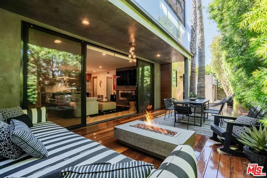 3601 Wade Street, Los Angeles, CA 90066 - #2