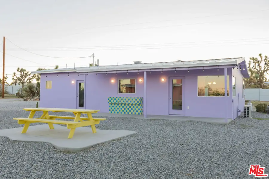 3925 Valley Vista Avenue, Yucca Valley, CA 92284 - #3