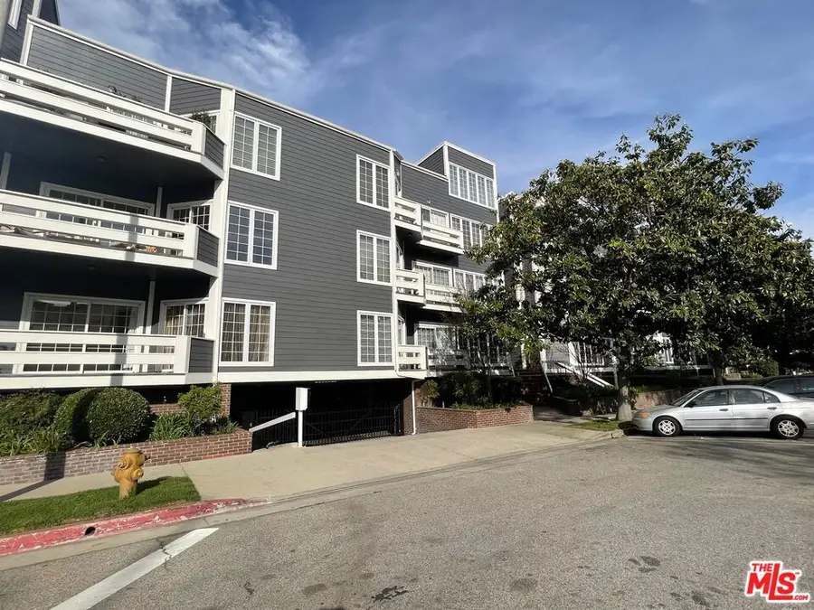 1840 Veteran Avenue #106, Los Angeles, CA 90025 - #2