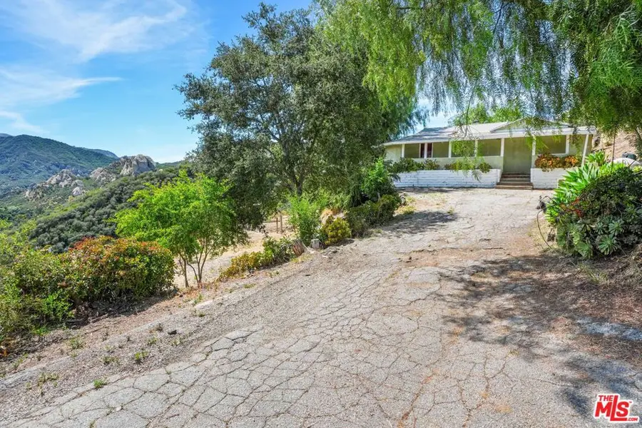 2617 Hodgson Circle Drive, Topanga, CA 90290 - #3