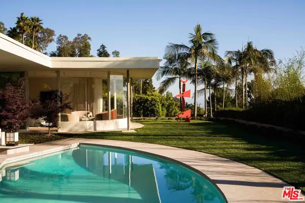 1865 Loma Vista Drive, Beverly Hills, CA 90210