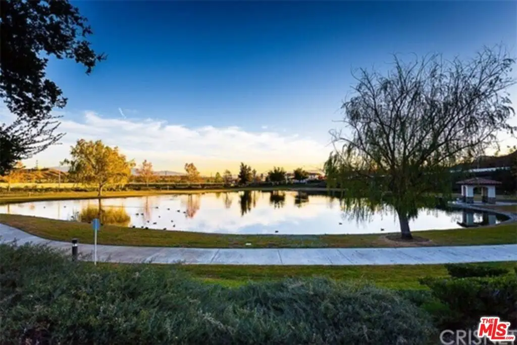 24058 Via Vizcaya, Valencia, CA 91354 - #1