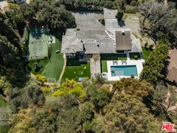 248 N Glenroy Avenue, Los Angeles, CA 90049