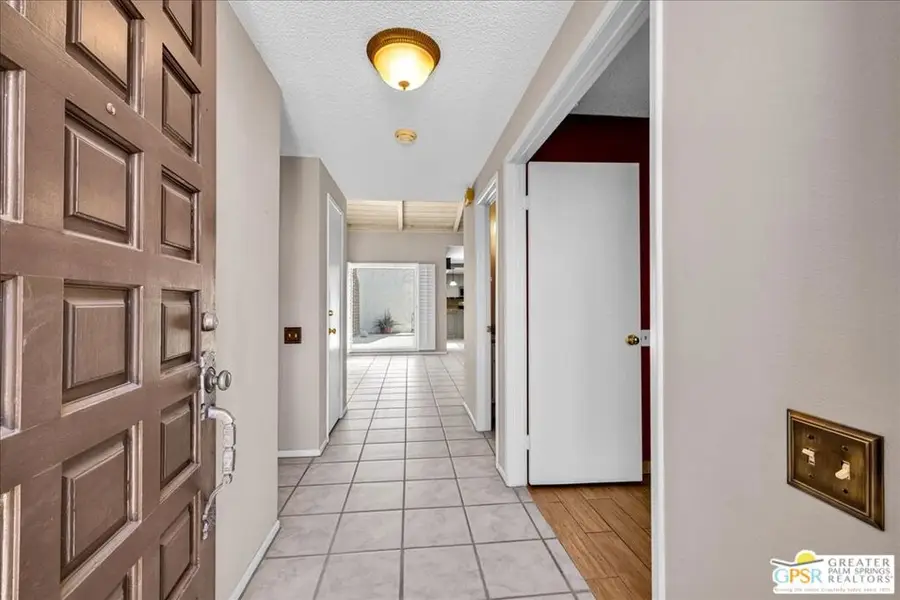 2262 S Linden Way #E, Palm Springs, CA 92264 - #3