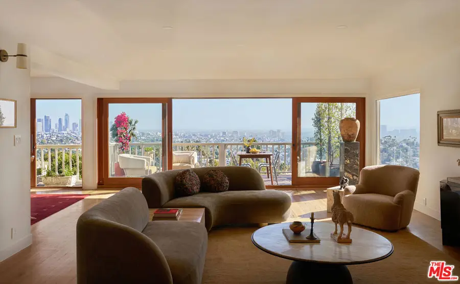 3506 Carnation Avenue, Los Angeles, CA 90026 - #3