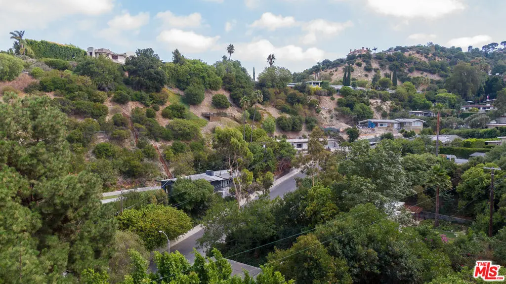 3923 Deer Avenue, Sherman Oaks, CA 91423 - #1