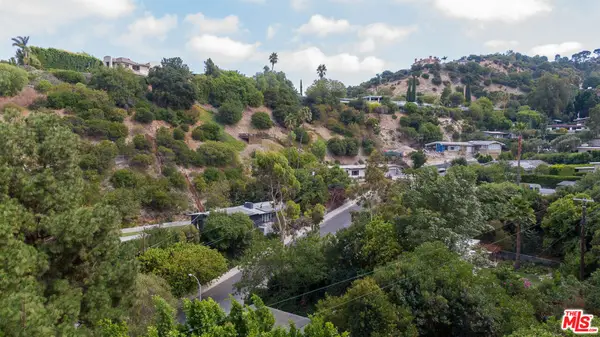 3923 Deer Avenue, Sherman Oaks, CA 91423