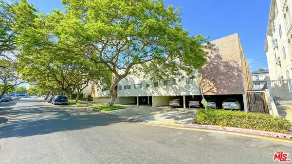 1830 Greenfield Avenue, Los Angeles, CA 90025