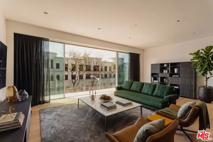 8899 Beverly Boulevard #4G, Los Angeles, CA 90048 - #2