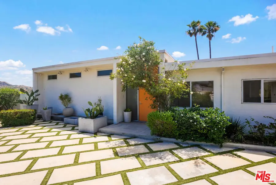 10418 Ormond Street, Sunland, CA 91040 - #3