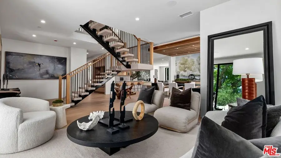 3153 Purdue Avenue, Los Angeles, CA 90066 - #3