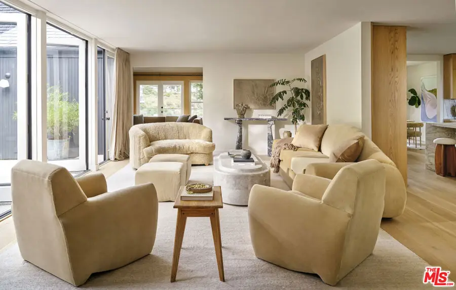 8673 Hollywood Boulevard, Los Angeles, CA 90069 - #3