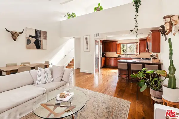 3965 Moore Street #104, Los Angeles, CA 90066