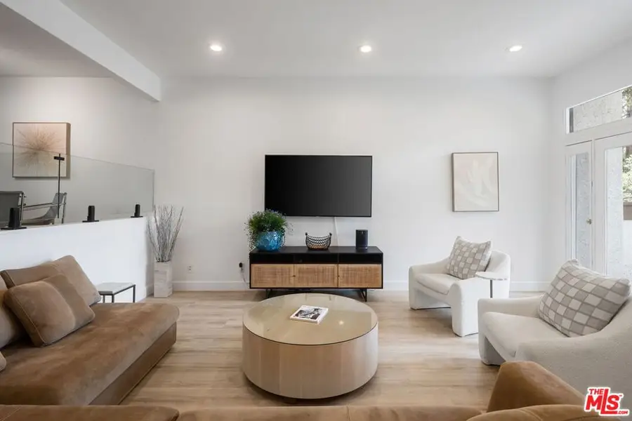 17165 Palisades Circle, Pacific Palisades, CA 90272 - #3