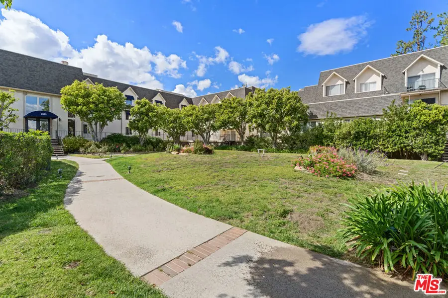 2385 Roscomare Road #F10, Los Angeles, CA 90077 - #3