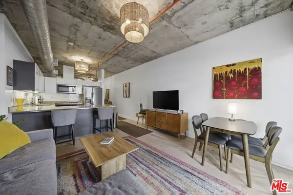 645 W 9th Street #406, Los Angeles, CA 90015