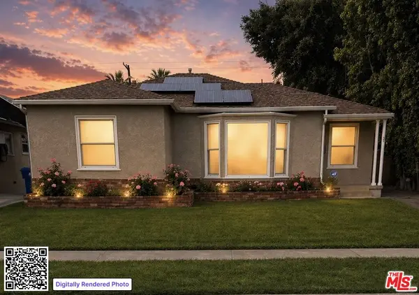 17345 Hamlin Street, Lake Balboa, CA 91406