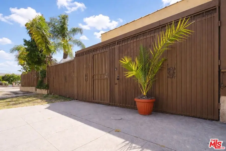 7703 N Hollywood Way, Burbank, CA 91505 - #3