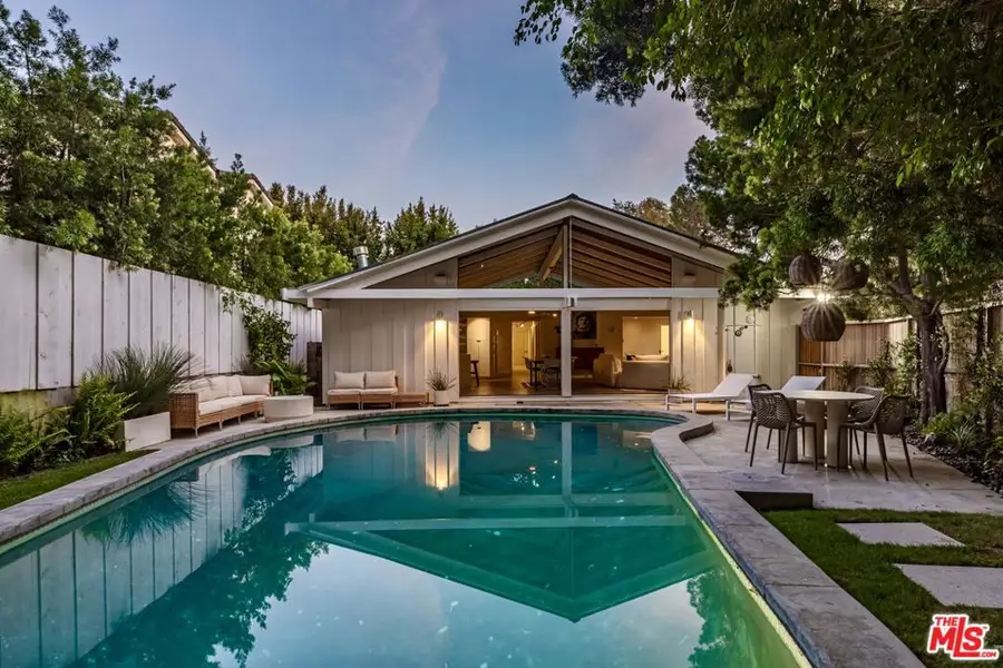 586 Lorna Lane, Los Angeles, CA 90049 - #2