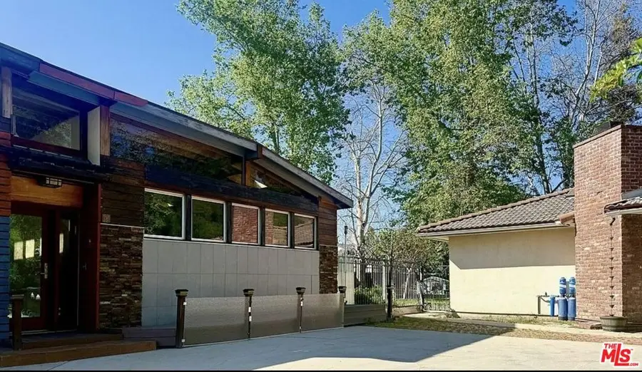 8311 Sale Avenue, West Hills, CA 91304 - #3