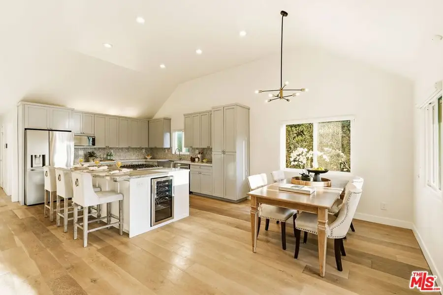 1026 S Windsor Boulevard, Los Angeles, CA 90019 - #3