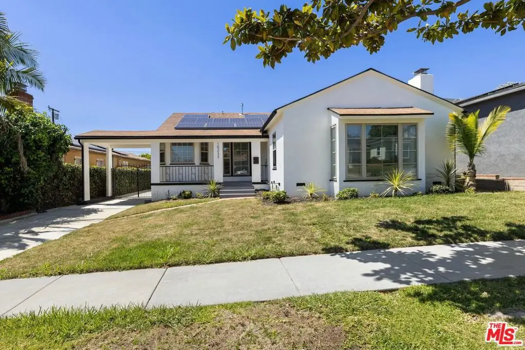 10233 S 5th Avenue, Inglewood, CA 90303 - #1