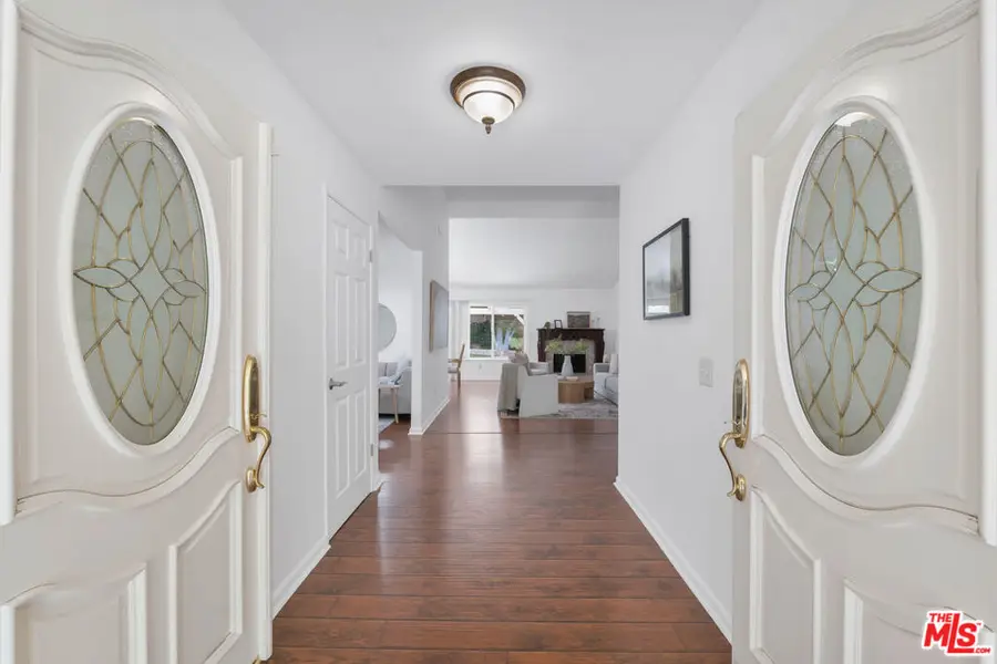 11700 Doral Avenue, Porter Ranch, CA 91326 - #2