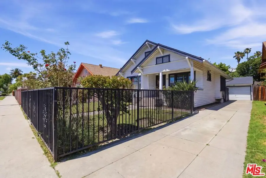 1123 W 52nd Street, Los Angeles, CA 90037 - #2