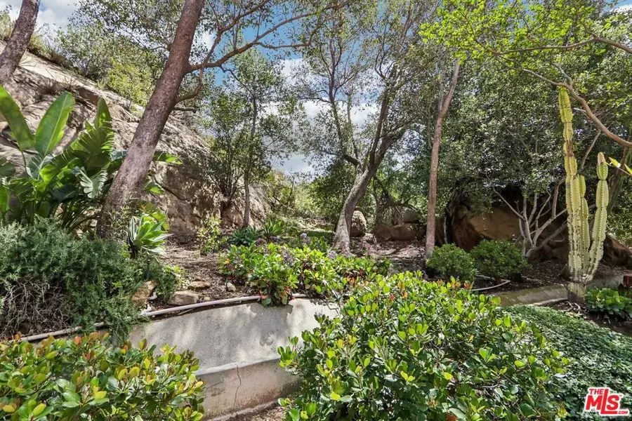 22222 Horizon Place, Chatsworth, CA 91311 - #2