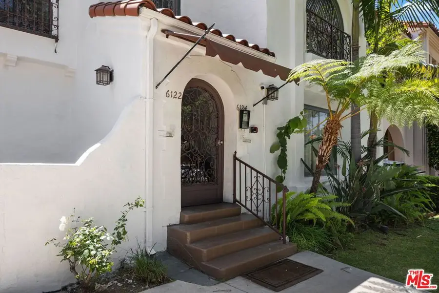 6122 W 6th Street, Los Angeles, CA 90048 - #2