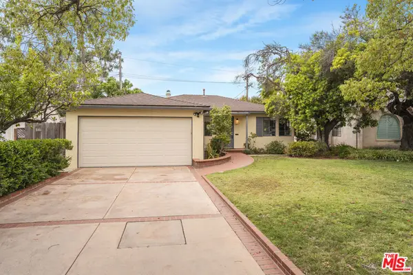 3461 Military Avenue, Los Angeles, CA 90034