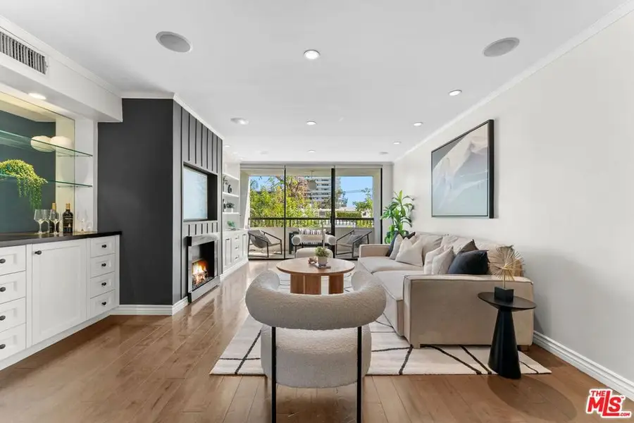 906 N Doheny Drive #311, West Hollywood, CA 90069 - #2