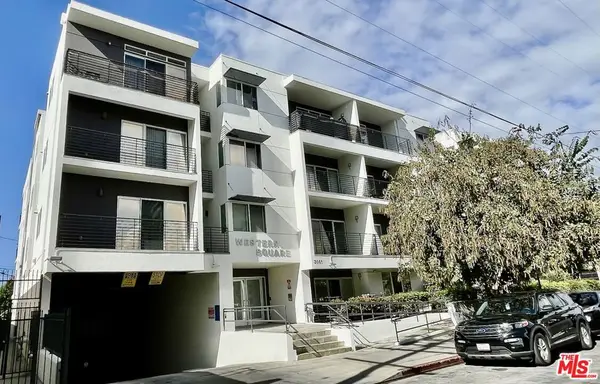 3061 W 12th Place #308, Los Angeles, CA 90006