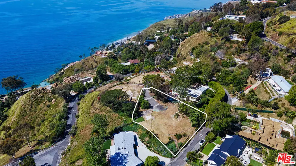 20572 Little Rock Way, Malibu, CA 90265 - #1