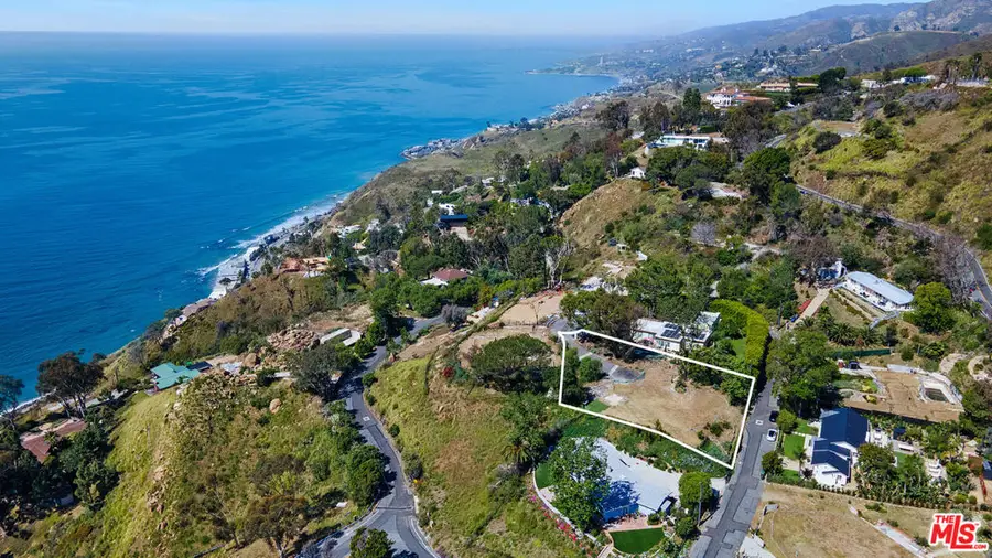 20572 Little Rock Way, Malibu, CA 90265 - #2