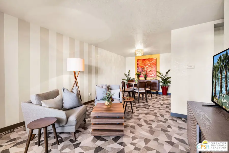 675 N Los Felices Circle #J-202, Palm Springs, CA 92262 - #3