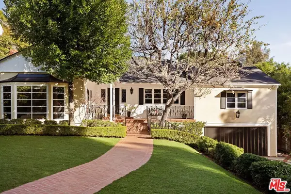1240 N Wetherly Drive, Los Angeles, CA 90069