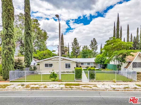 23830 Vanowen Street, West Hills, CA 91307