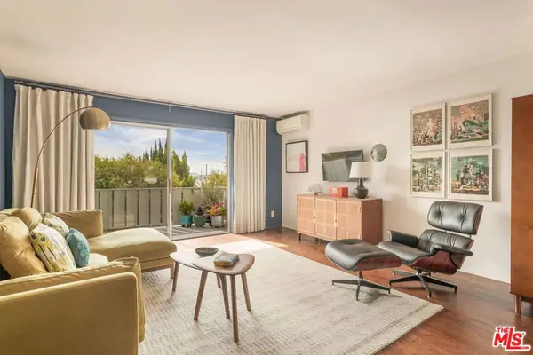 4343 Finley Avenue #28, Los Angeles, CA 90027