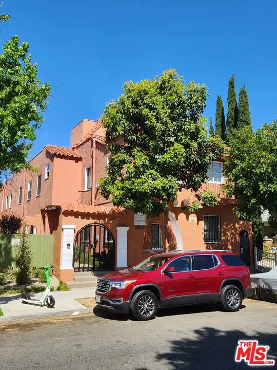 1217 Cedar Avenue, Long Beach, CA 90813 - #1