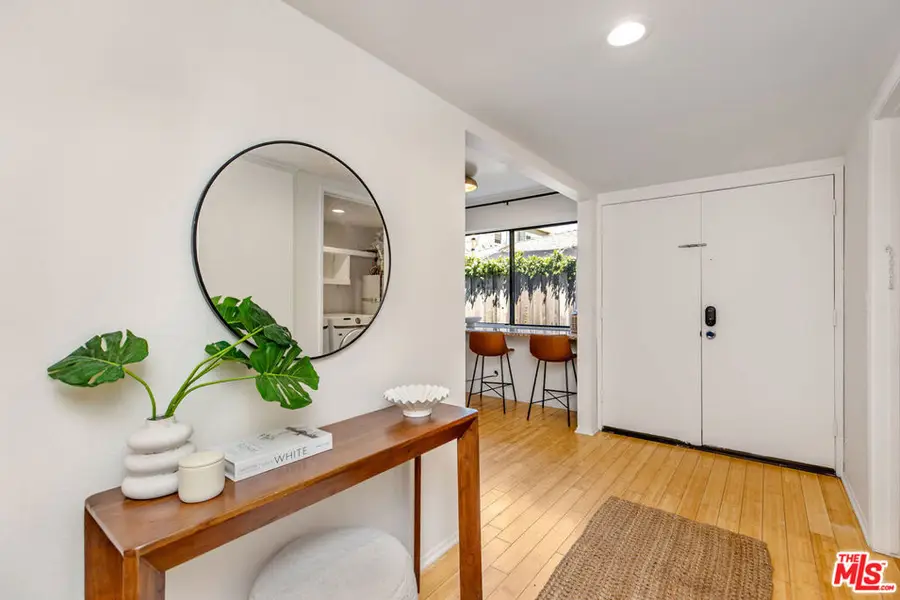 2337 Oak Street #4, Santa Monica, CA 90405 - #2