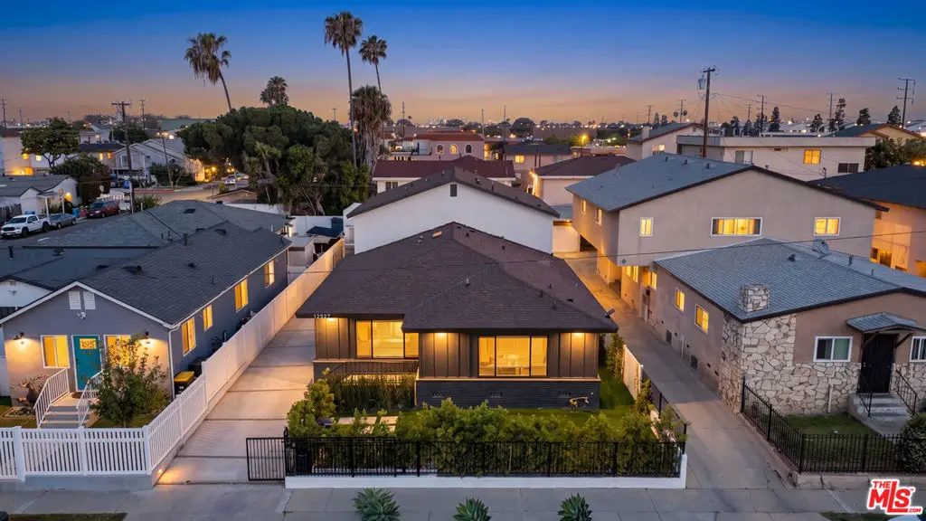 12527 Cranbrook Avenue, Hawthorne, CA 90250 - #1