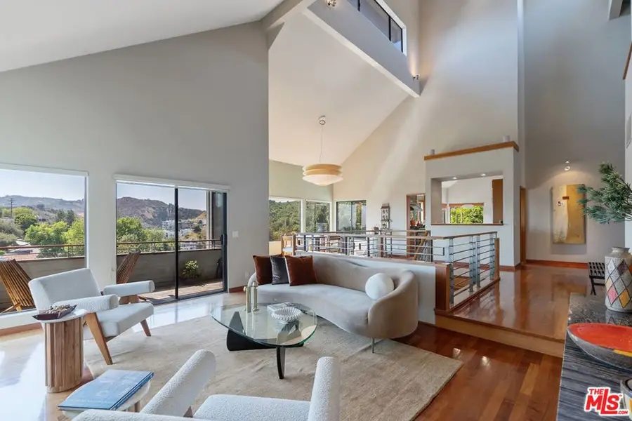 6201 Quebec Drive, Los Angeles, CA 90068 - #3