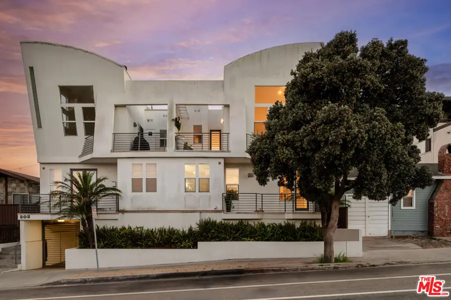 502 Rosecrans Avenue #B, Manhattan Beach, CA 90266 - #3