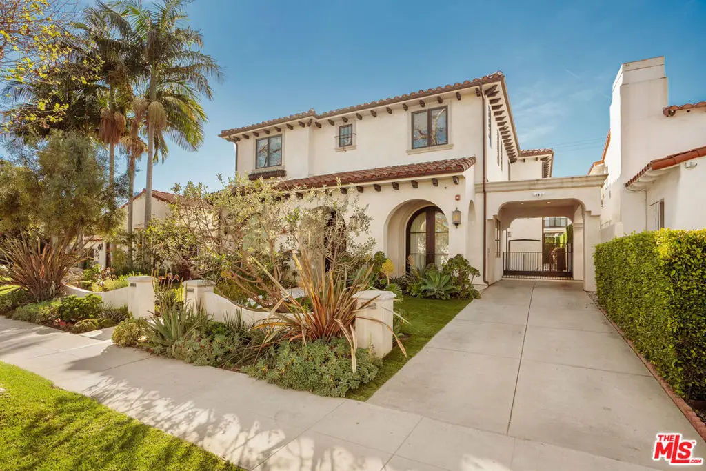 331 S Canon Dr, Beverly Hills, CA 90212 - #1