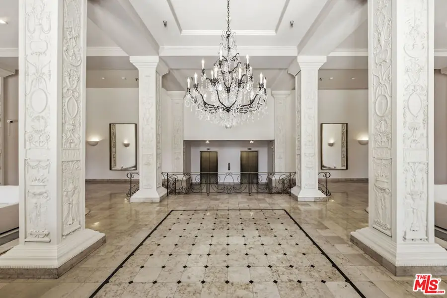 9249 Burton Way #305, Beverly Hills, CA 90210 - #3