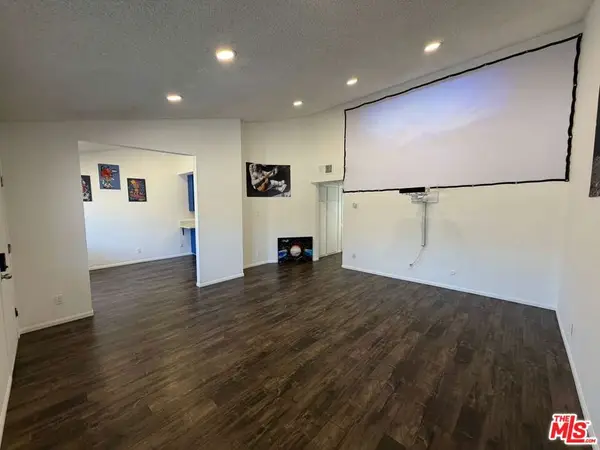 5500 Lindley Avenue #222, Encino, CA 91316