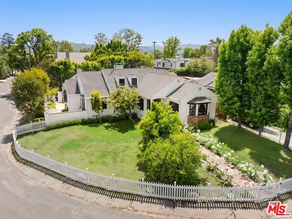 12302 Sarah Street, Studio City, CA 91604