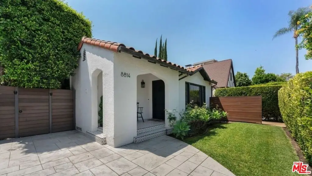 8814 Rosewood Avenue, Los Angeles, CA 90048 - #1