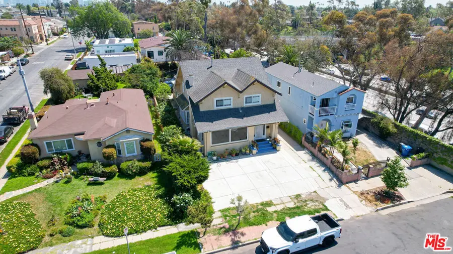 2308 11th Avenue, Los Angeles, CA 90018 - #3